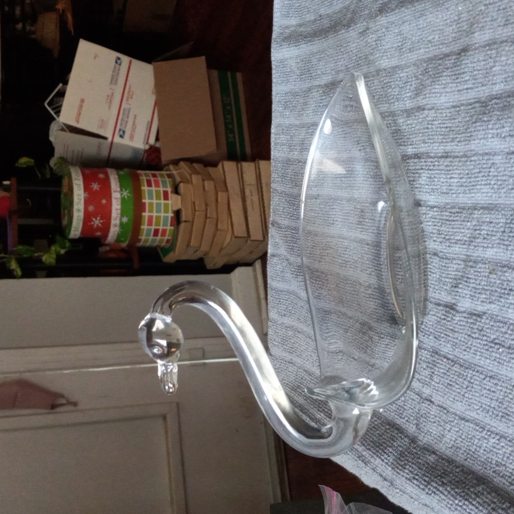 Vtg Duncan Miller glass Swan Bowl.